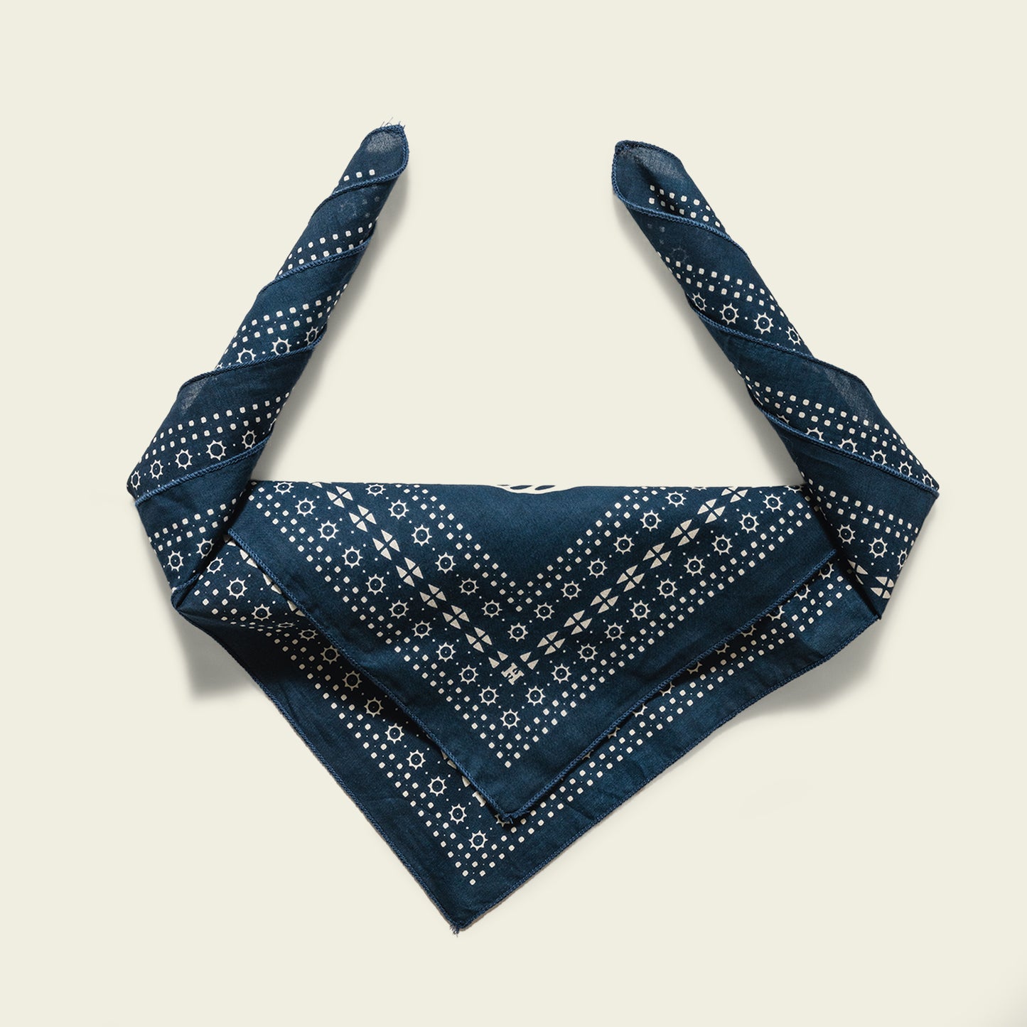 Howler Posse Bandana - View 5
