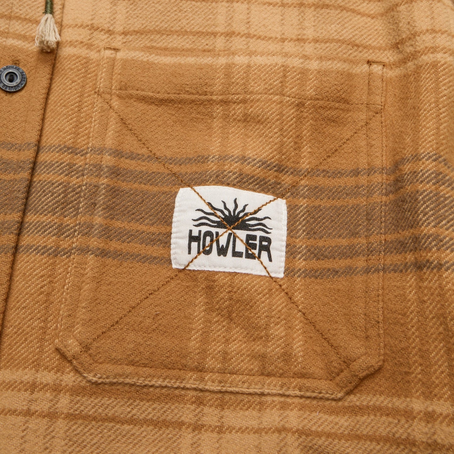 Salvo Hooded Blanket Flannel - Mesa Plaid : Duck Brown - View 7
