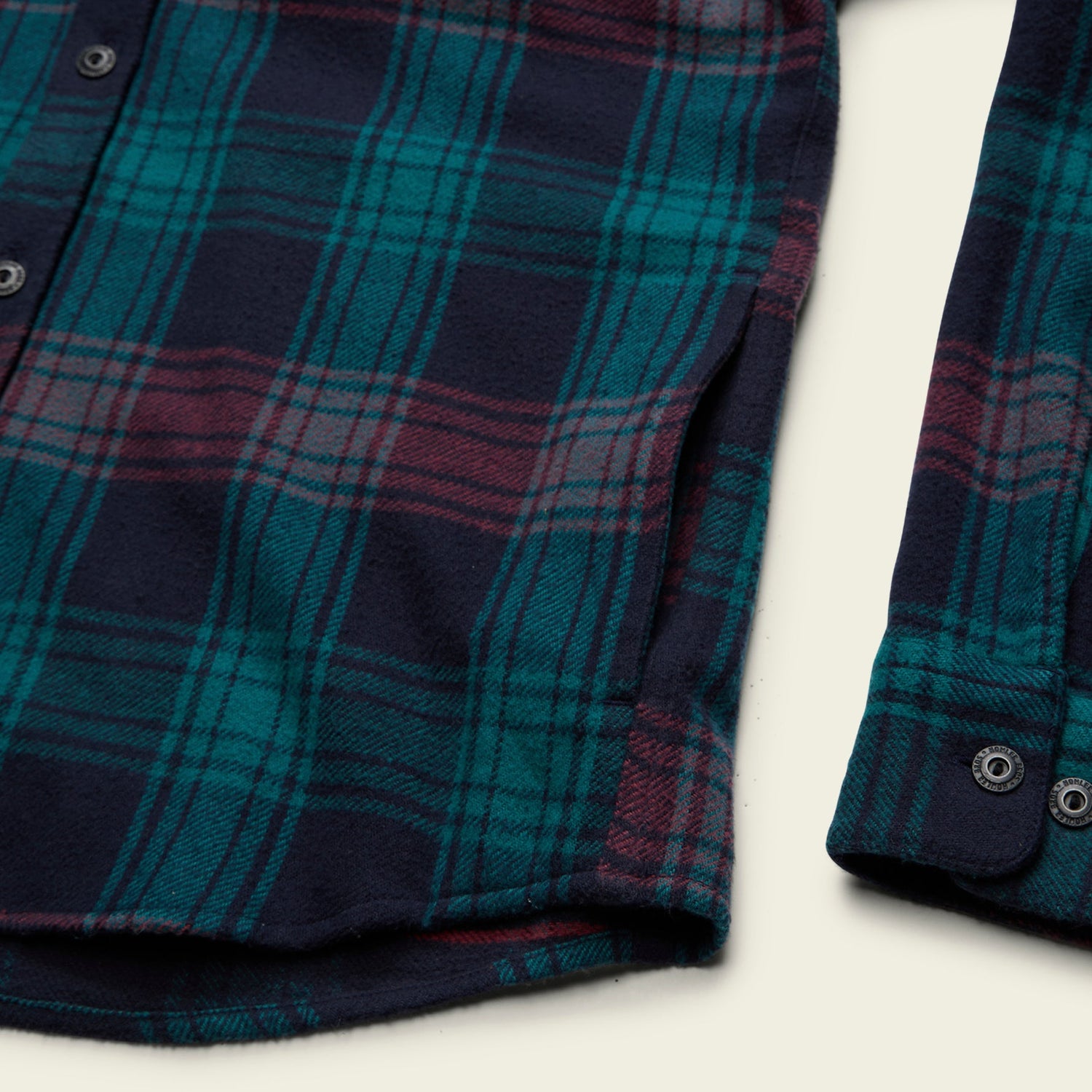 Salvo Hooded Blanket Flannel - Mesa Plaid : Midnight - View 6