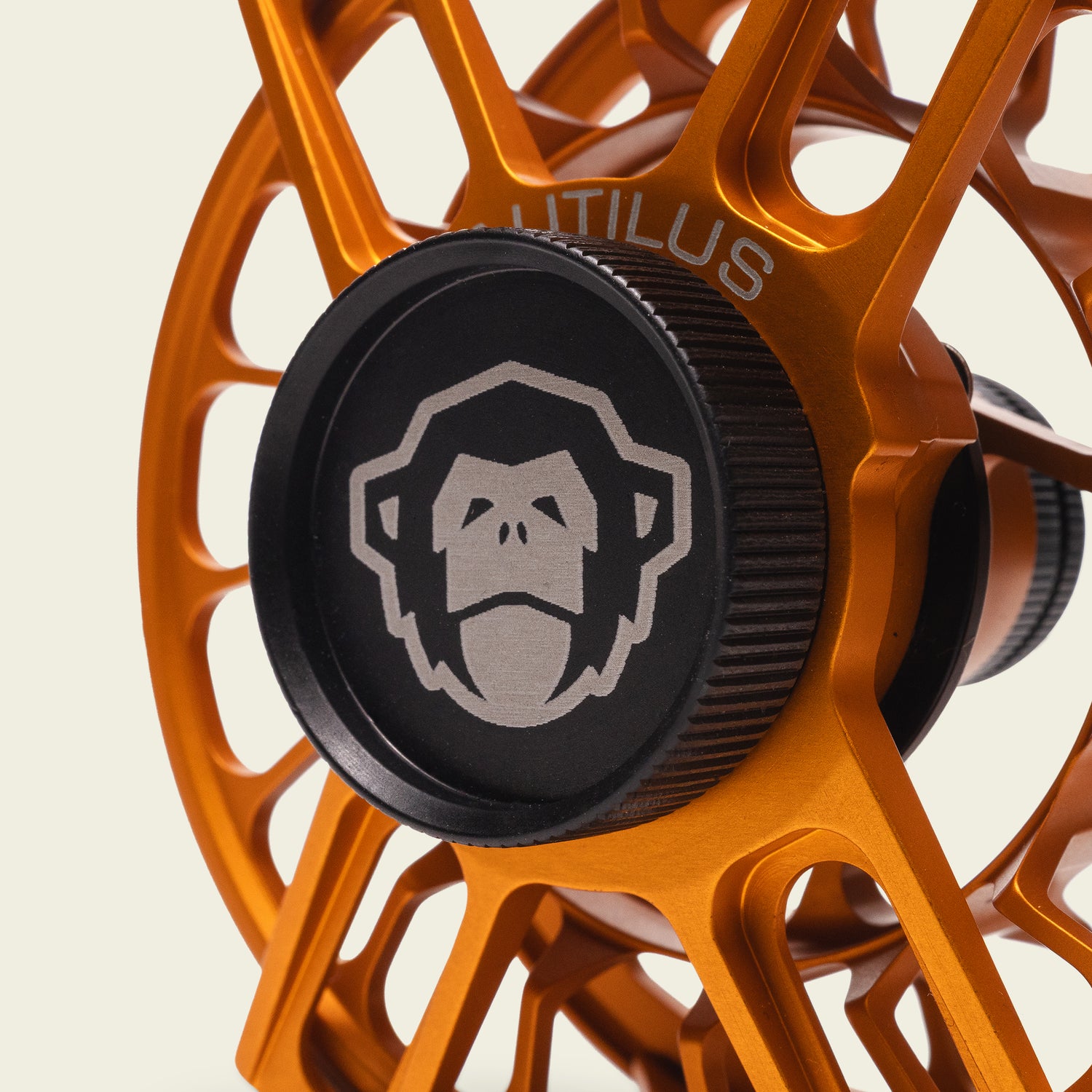 Nautilus XL Max : El Mono : Howler Electric Orange