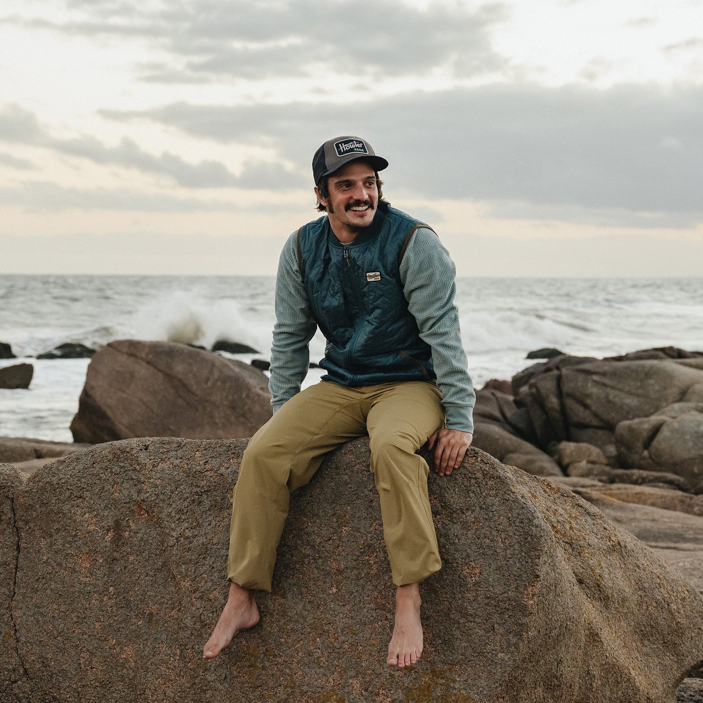 Howler Electric Standard Hat - Navy / Grey - View 2