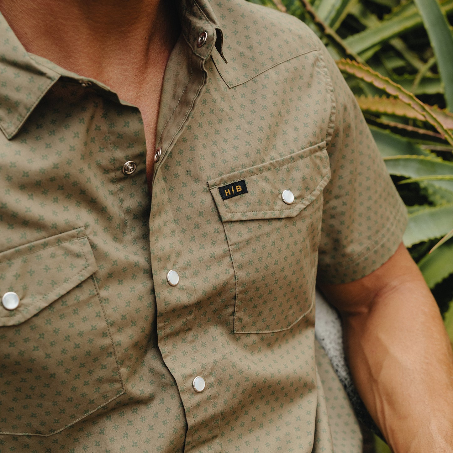 H Bar B Snapshirt - Lockhart Floral : Olive - View 7