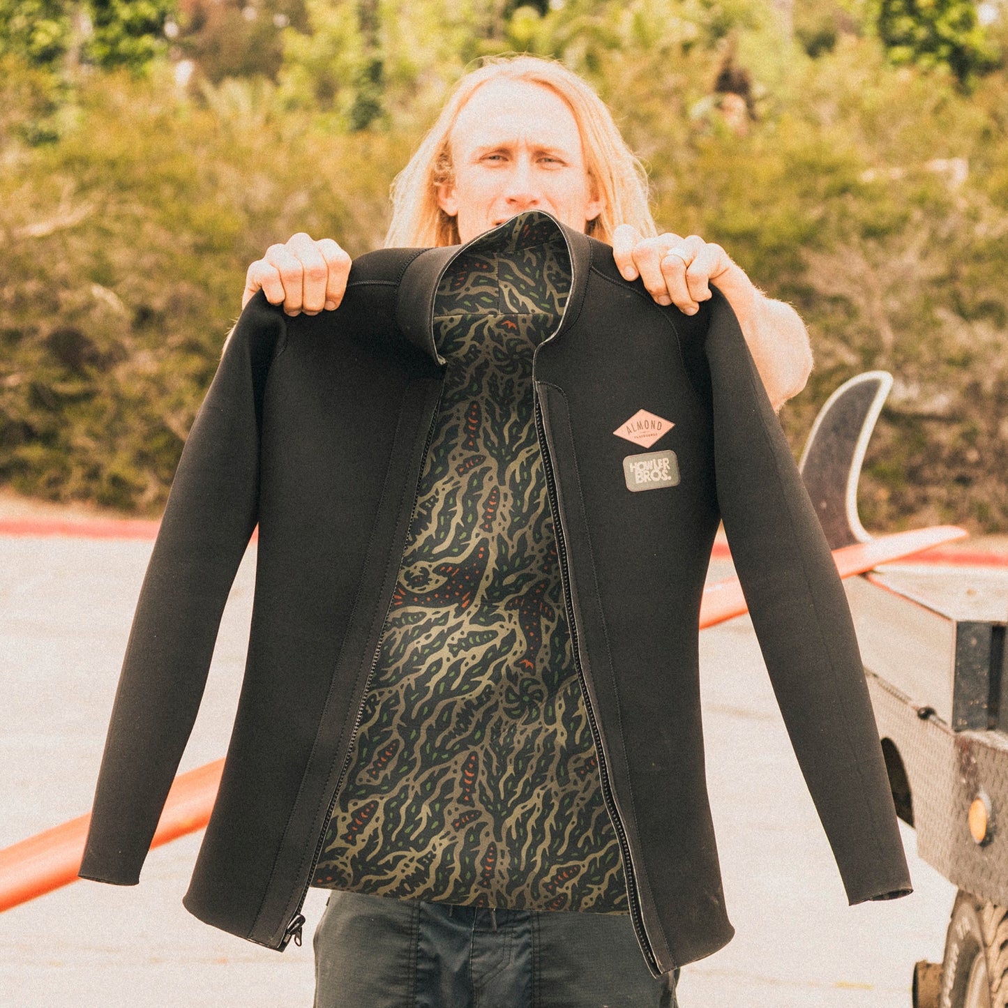 Howler x Almond Surfboards Wetsuit Jacket - View 16
