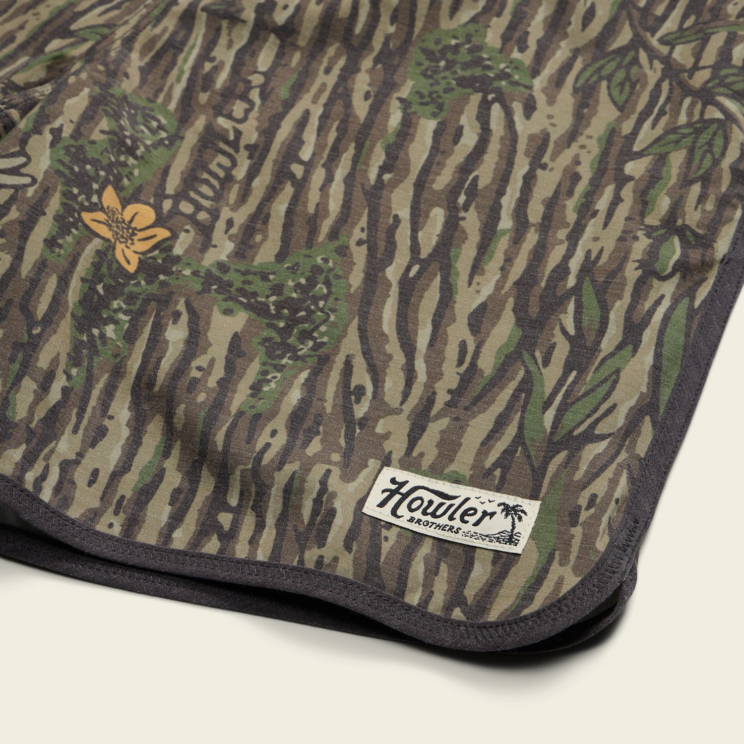Bruja Boardshorts 18.5" - Swamp Country - View 6