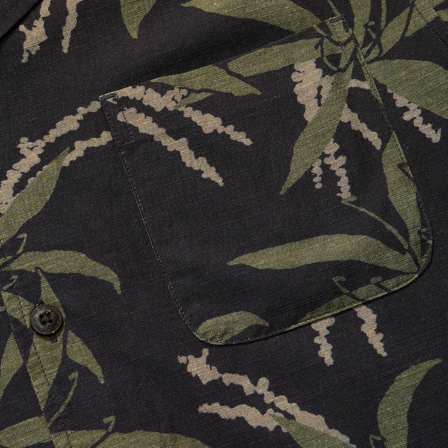 Monoloha Shirt - Lily Negatives - View 6