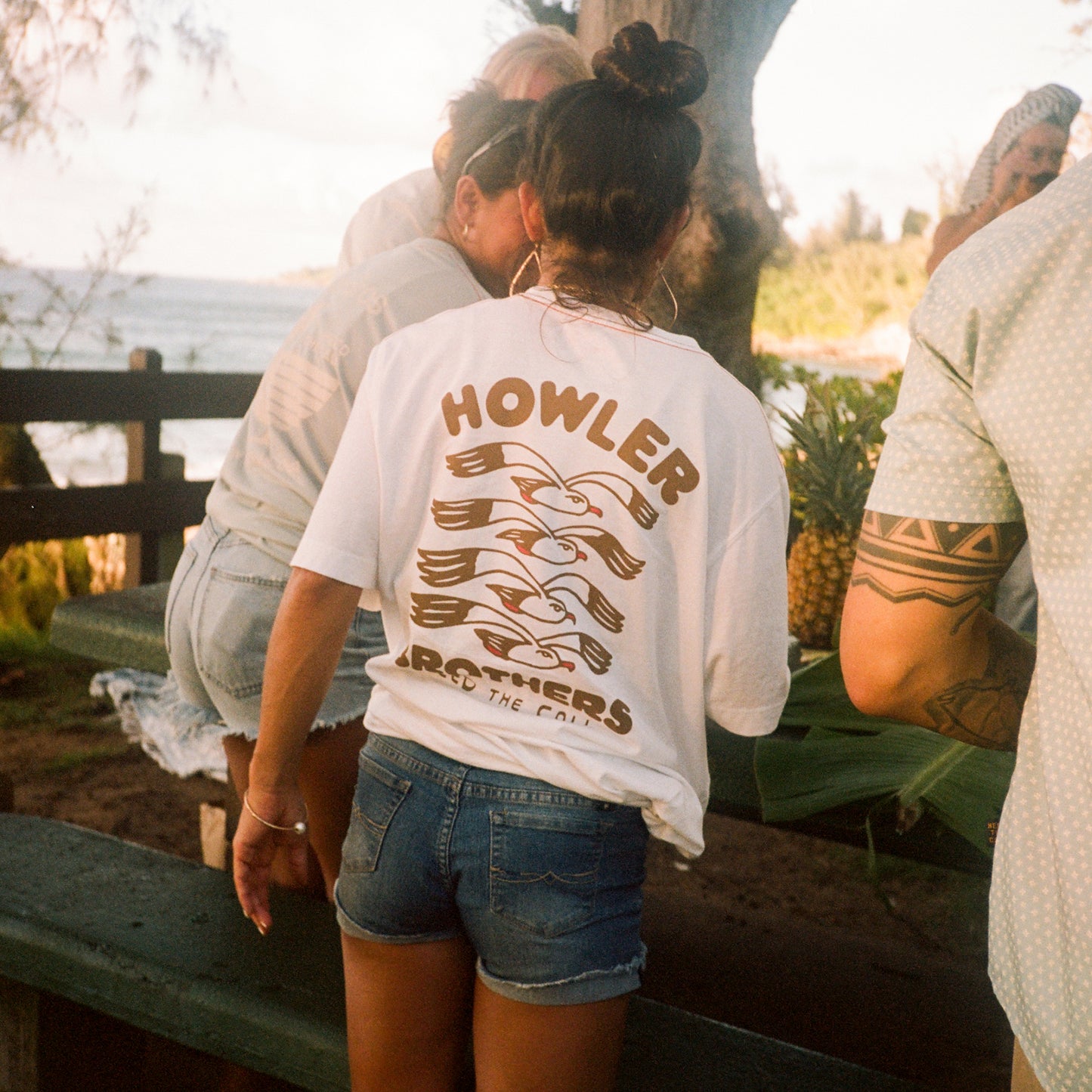 Flocka Seagulls Cotton T-Shirt - Vintage White - View 6