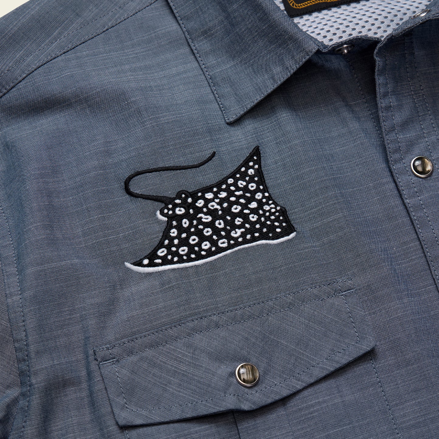 Gaucho Snapshirt - Patrolling Rays - View 5