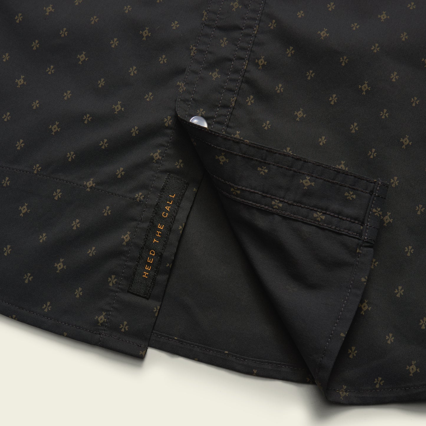 Open Country Tech Shirt - Supernovas : Antique Black - View 5