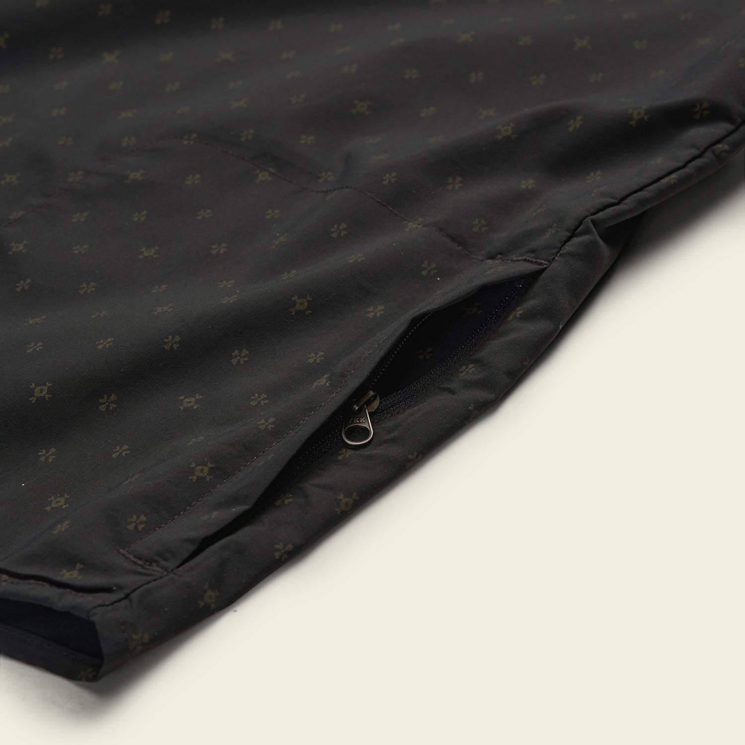 Open Country Tech Shirt - Supernovas : Antique Black - View 7