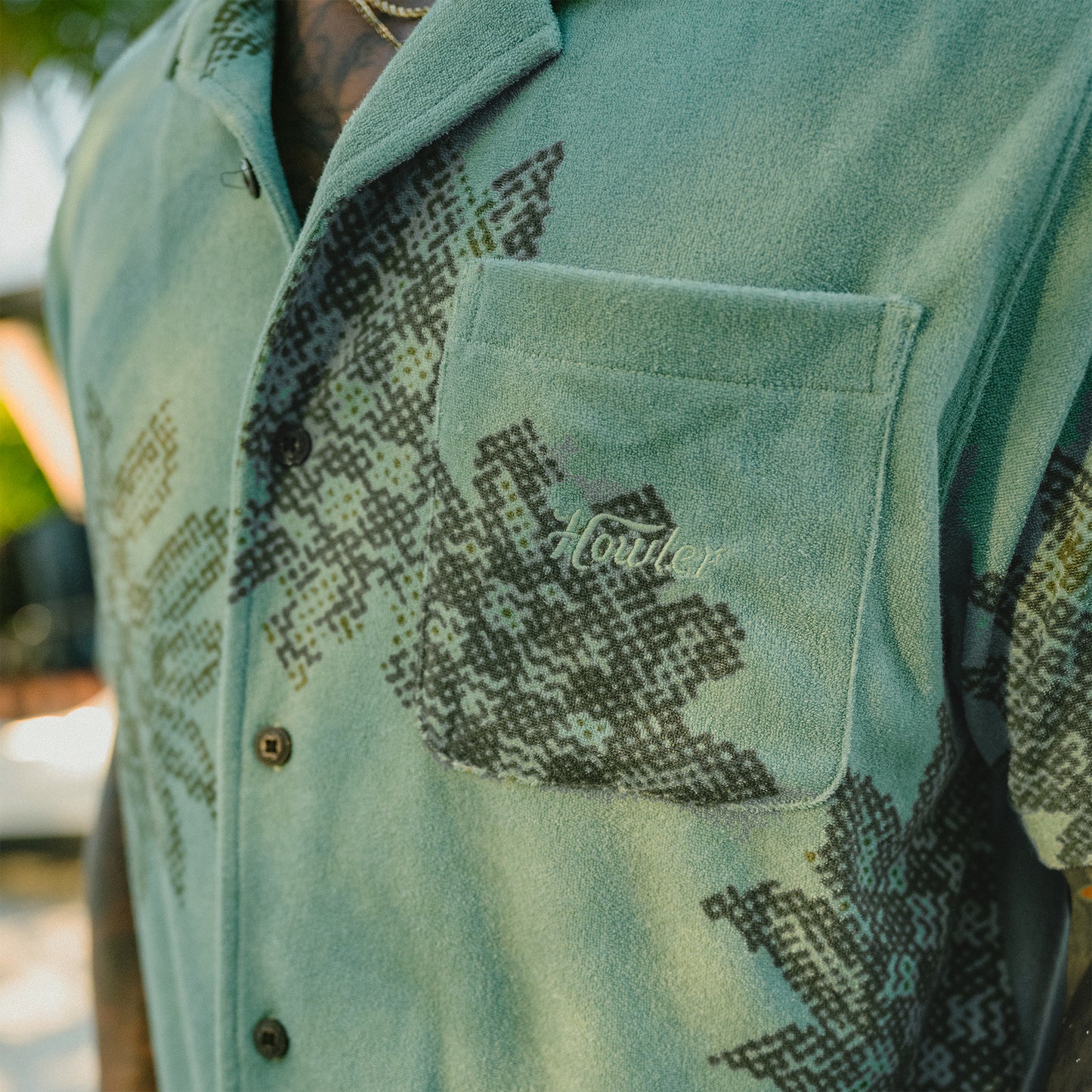 Palapa Terry Shirt - Sunflower Pixels : Granite Green - View 9